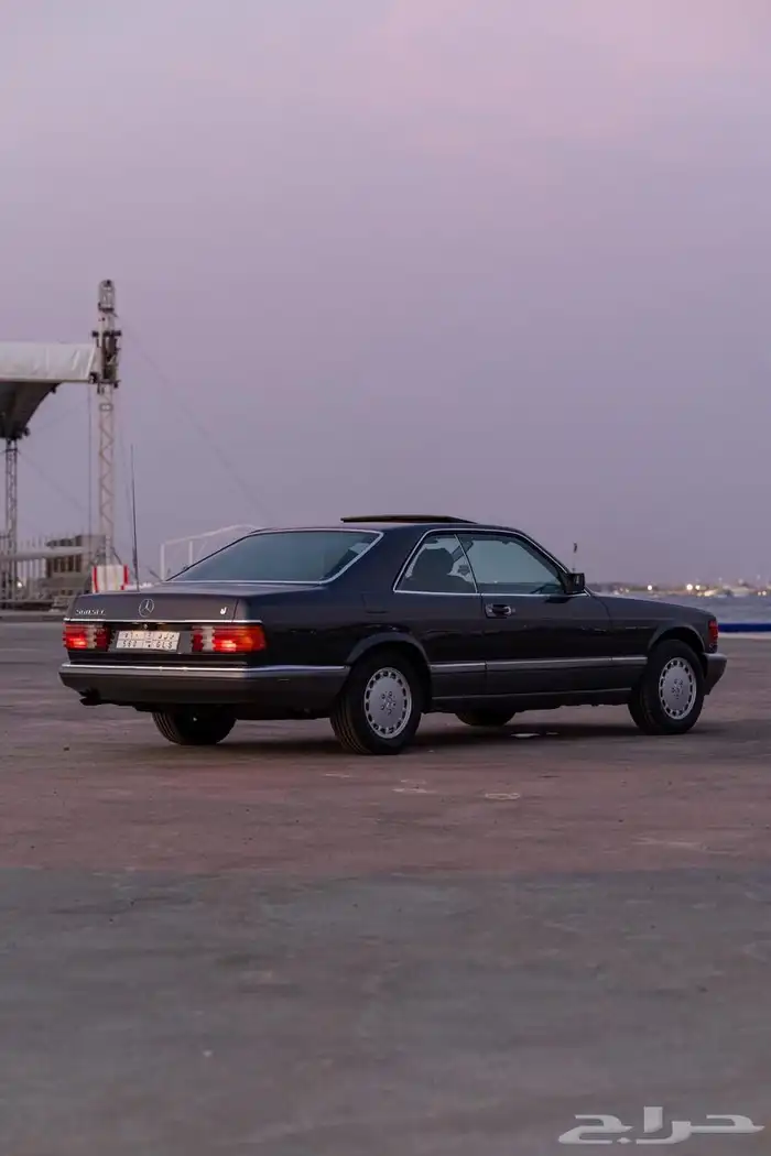 للبيع مرسيدس كوبيه 560 7