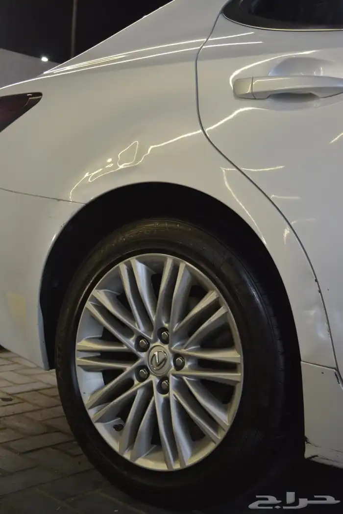 لكزس es350 2017 8