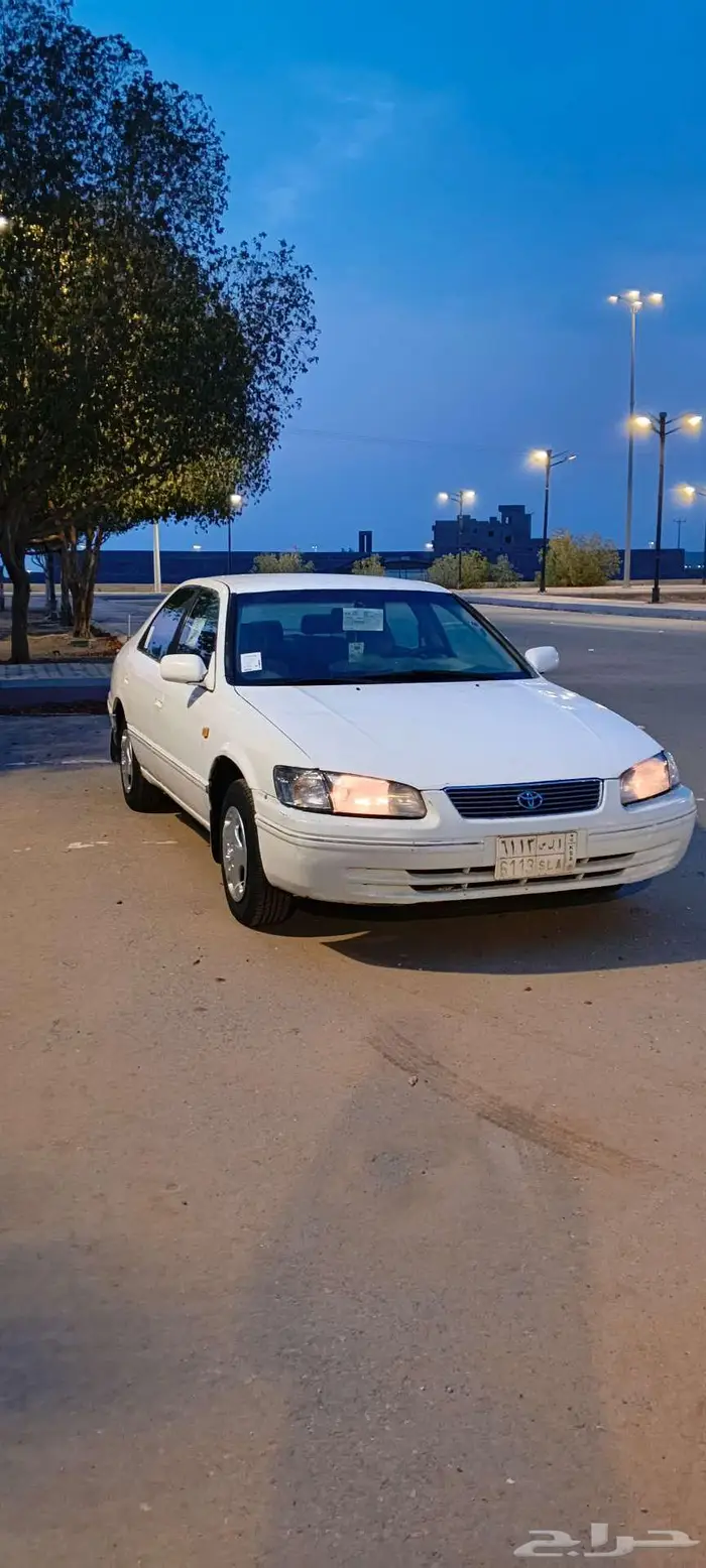 للبيع كامري 10