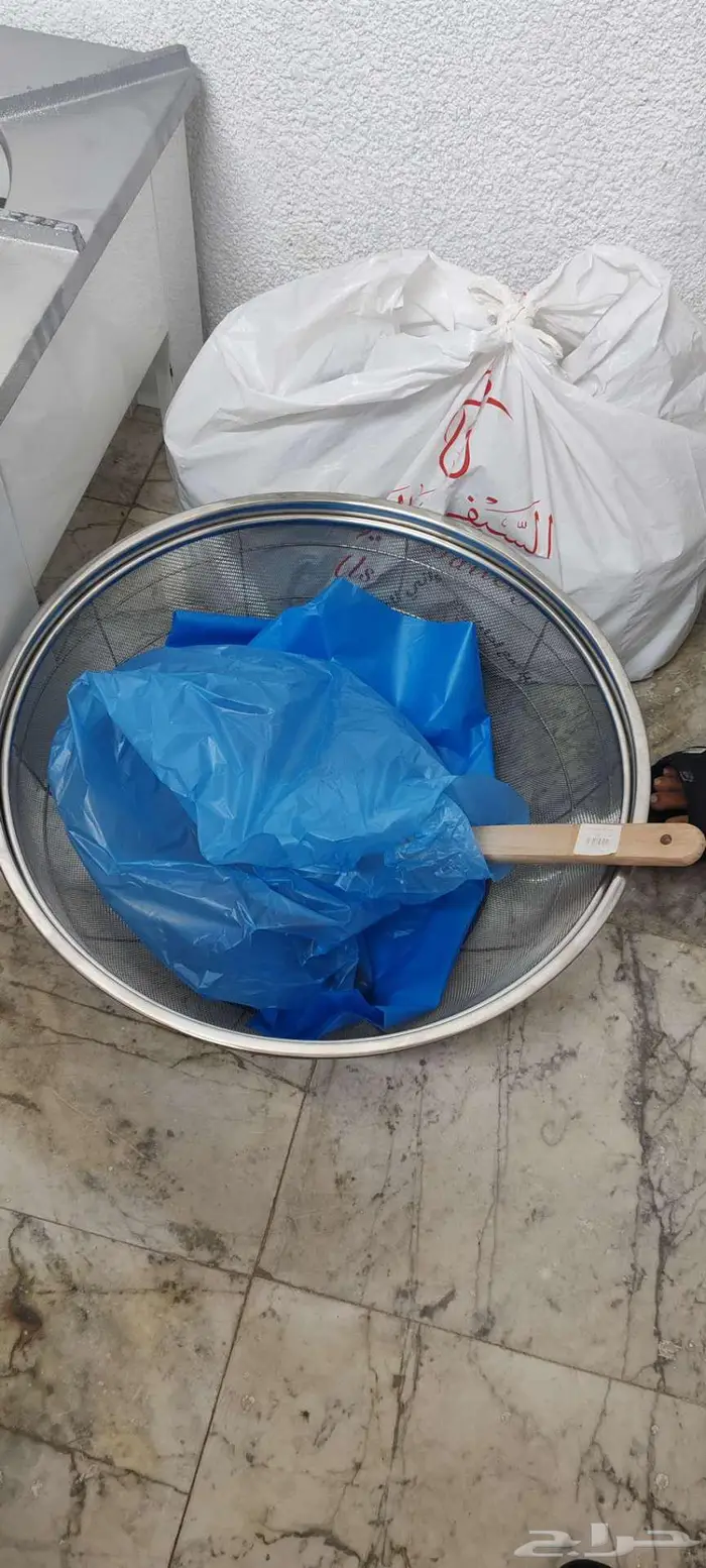 للبيع لاهل الطلعات قدور ومركب 1