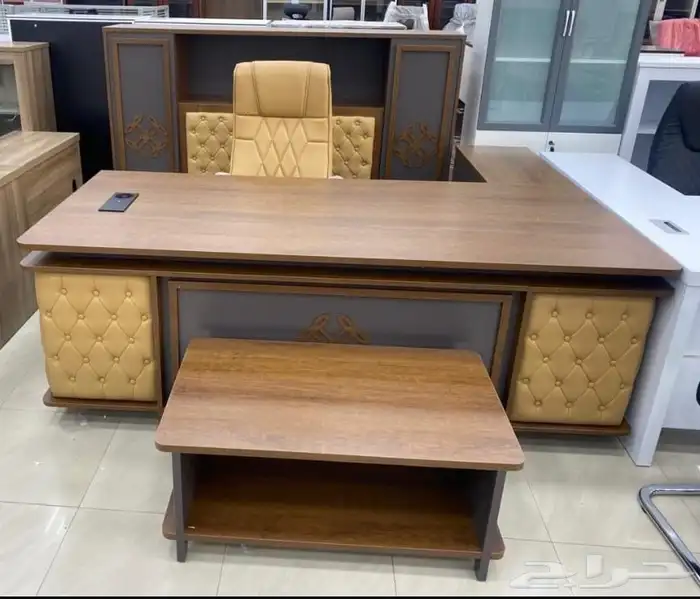 مكتب دولاب خشب دولاب حيدد كراسي جلد كراسي شبك طاولة اجتماعا 1