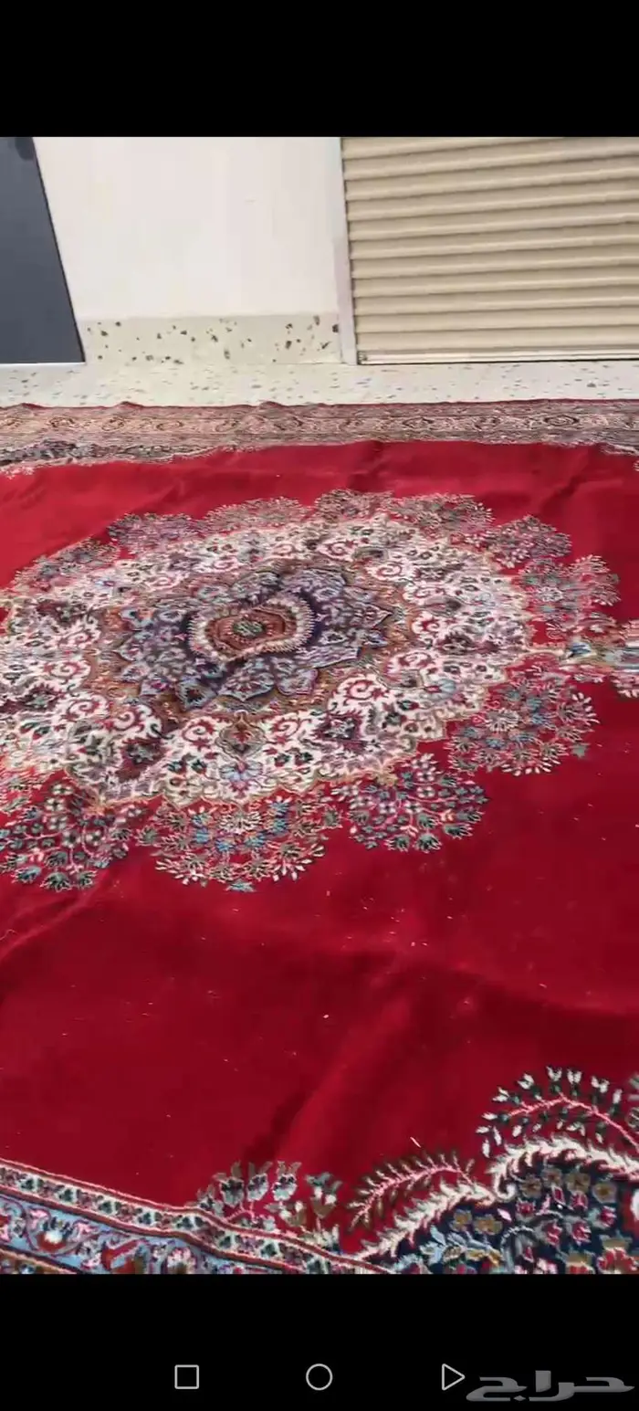 للبيع فرشه من زمن الطيبين مقاسها 4 في 6 0