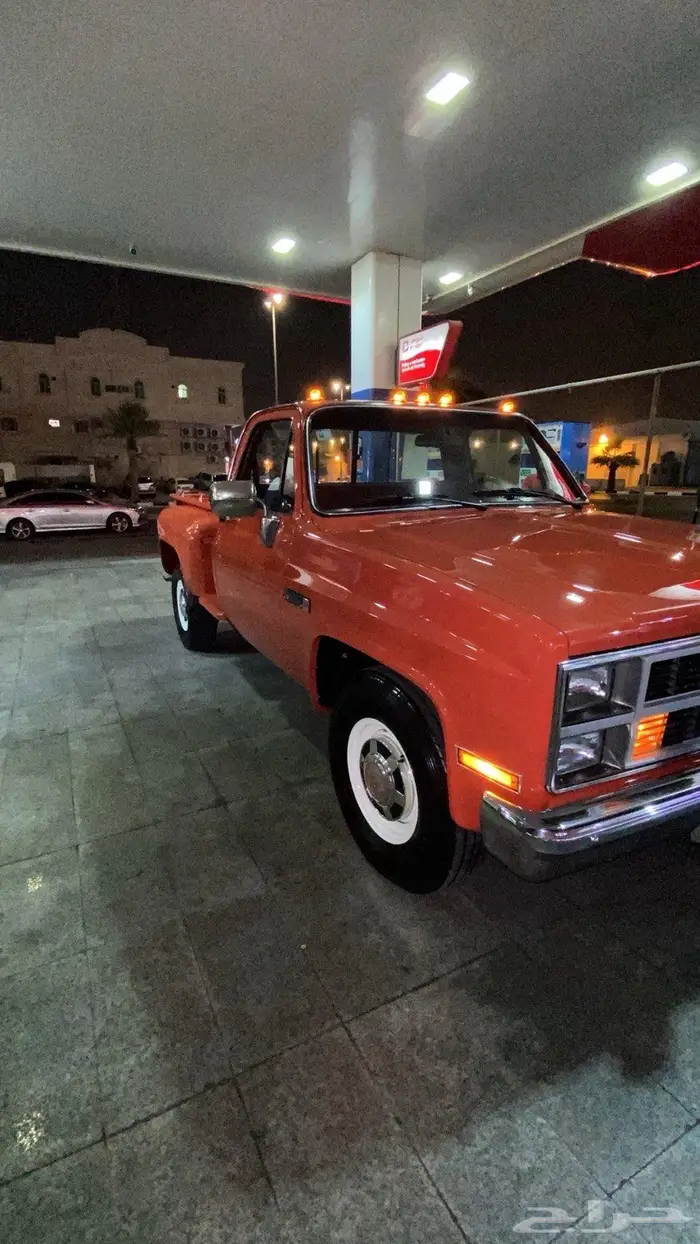 اجار سيارة كلاسيكيه 2