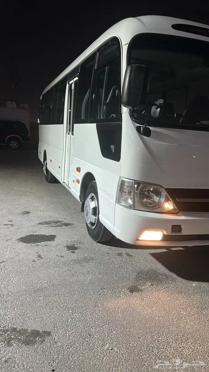 باص كونتي 2020 عداد 88الف بدي وكالة 8