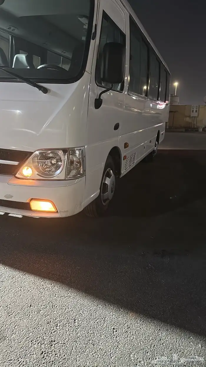 باص كونتي 2020 عداد 88الف بدي وكالة 9