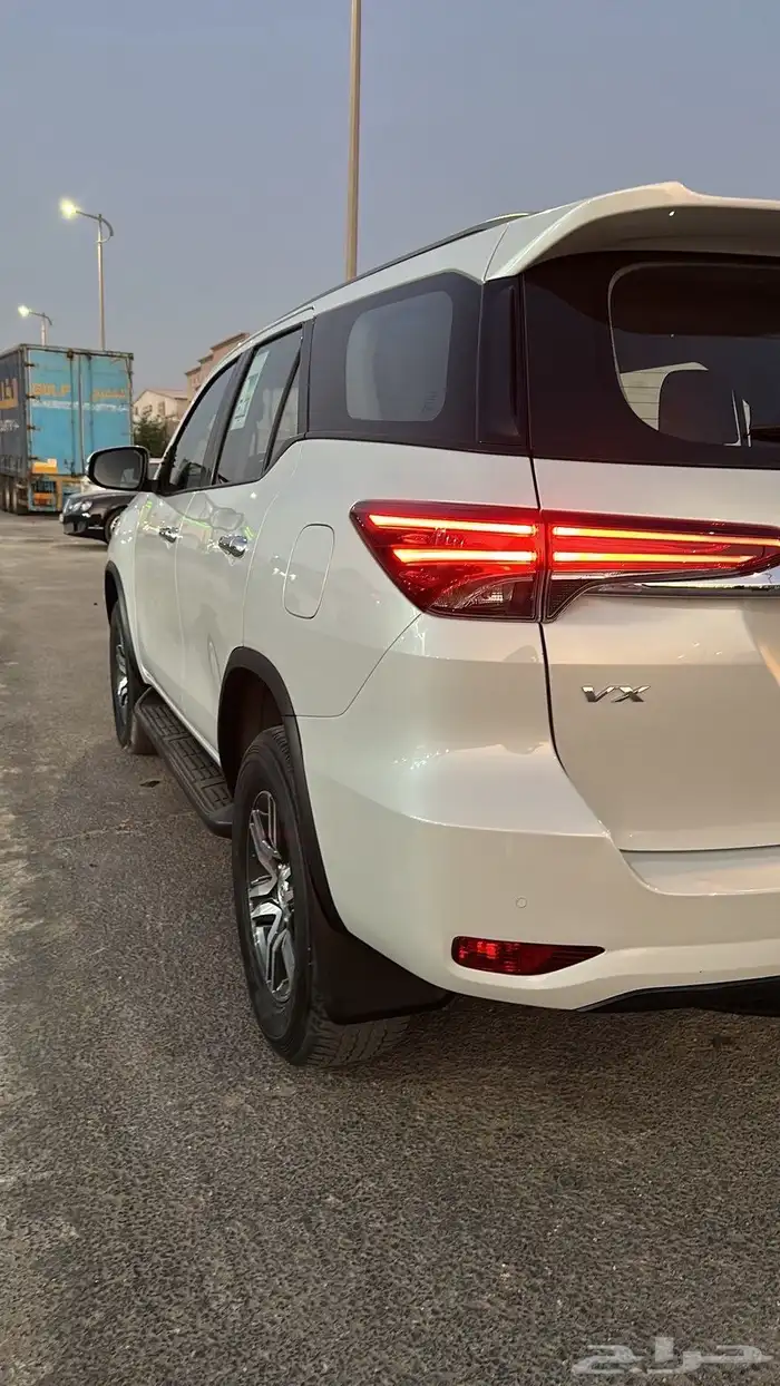 فورتشنر 2023 6سلندر عداد29الف وكالة 6