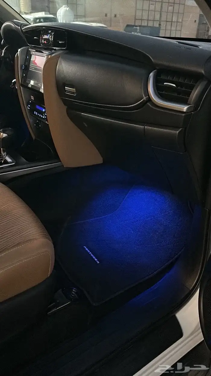 فورتشنر 2023 6سلندر عداد29الف وكالة 19