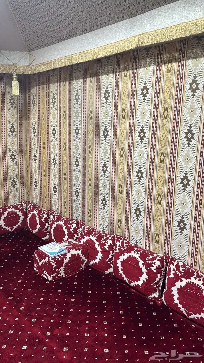 للبيع جلسة ارضية 0