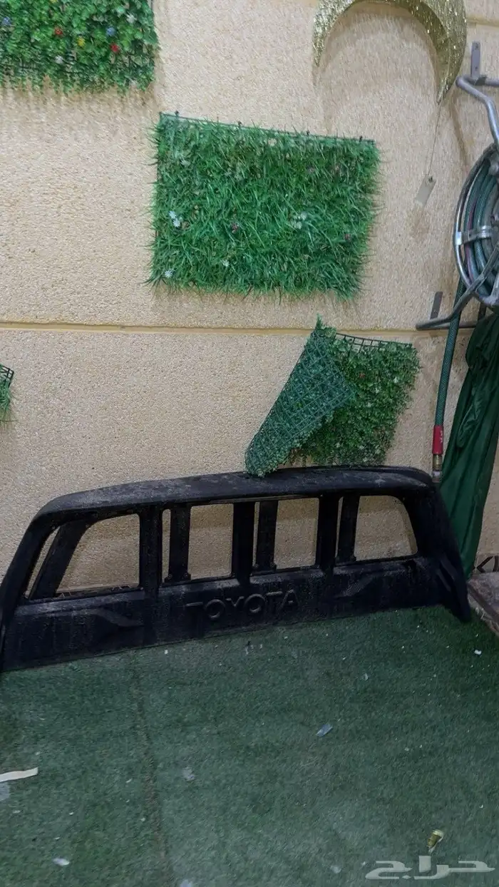 للبيع قطع هايلكس 1