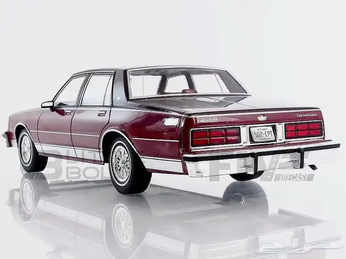 مجسم سيارة كابريس كلاسيك موديل 1987 3