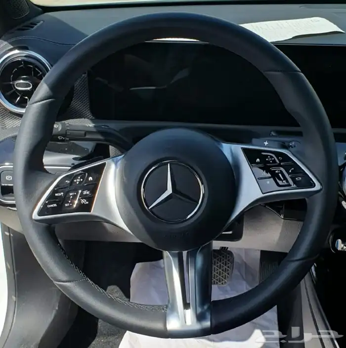 مرسيدس A180 2023 3