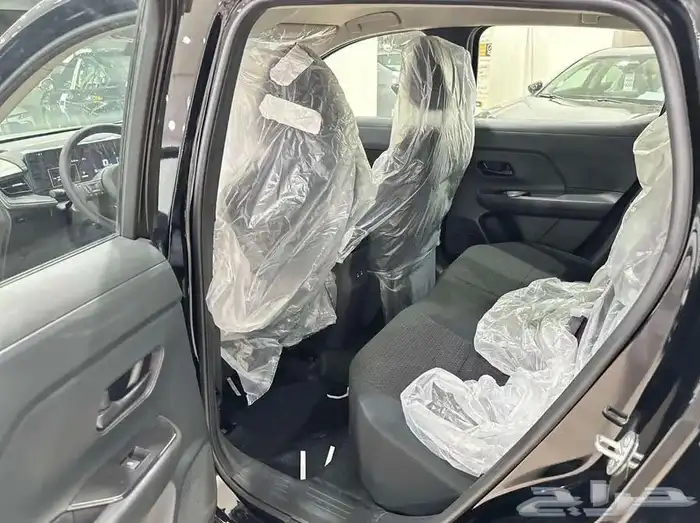 نيسان اكس تريل 2026 ستاندر 5 مقاعد و 7 مقاعد 22