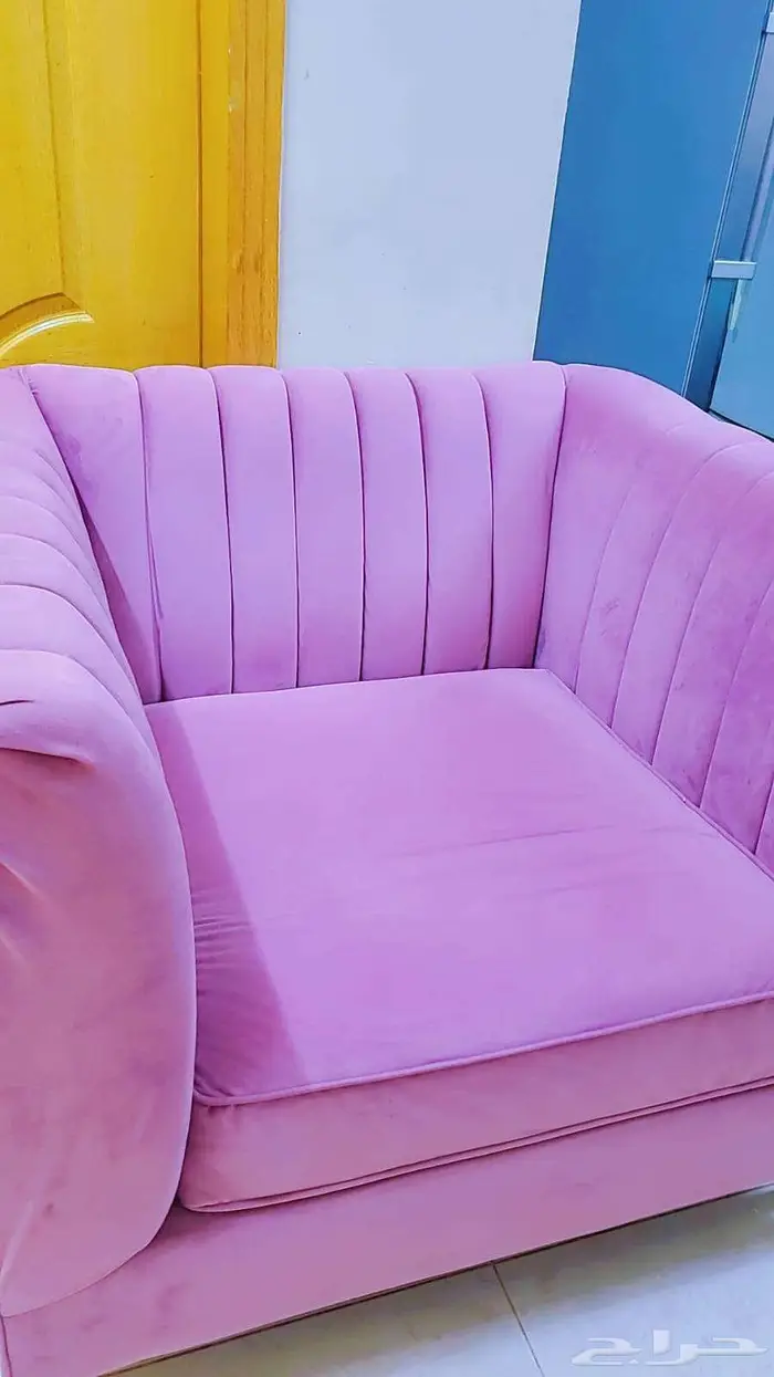 كنب للبيع نظيف جدأ 0