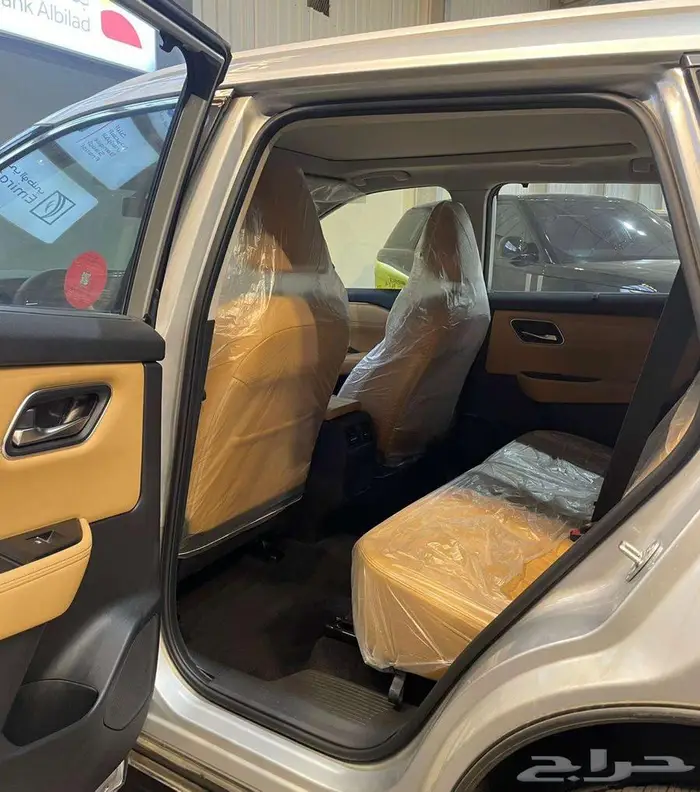 نيسان اكس تريل 2025 فل كامل 7 مقاعد جميع الالوان للتقسيط 8