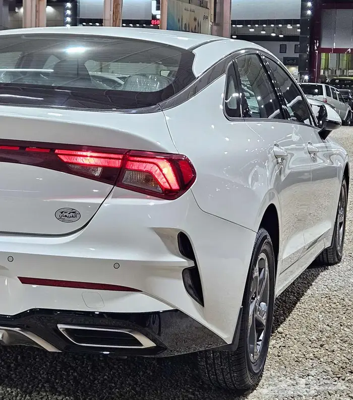 كيا K5 .. 2023 21