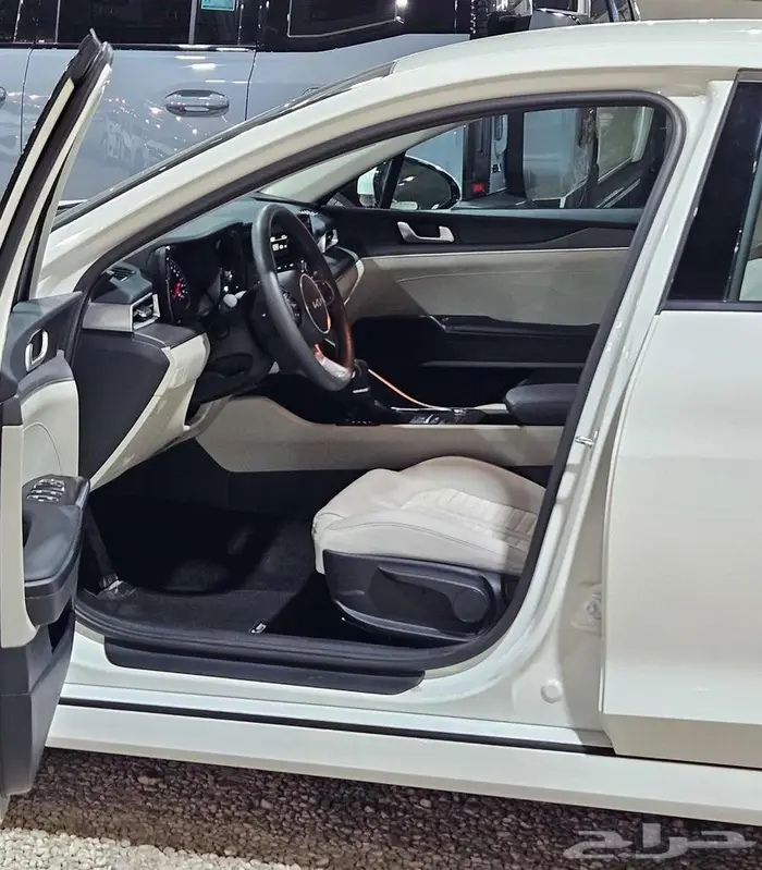 كيا K5 .. 2023 28