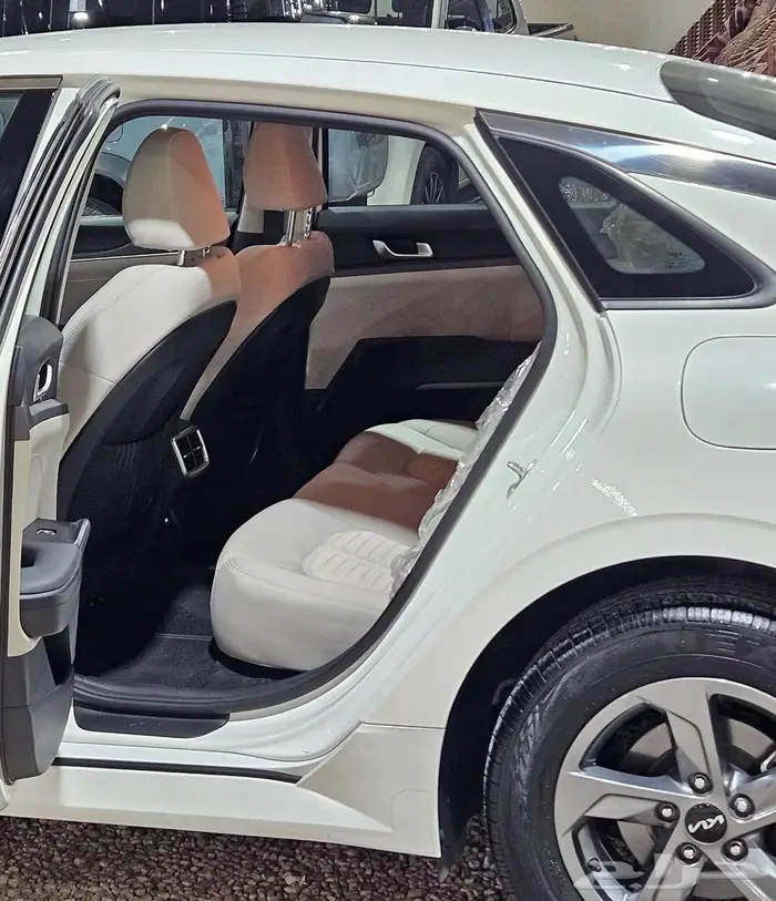 كيا K5 .. 2023 50