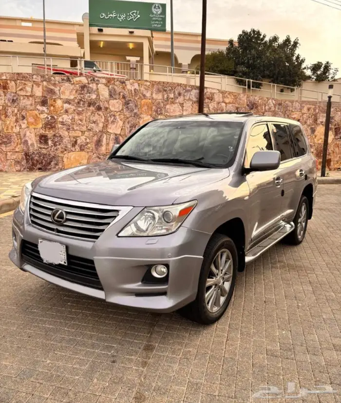 لكزس LX 570 8