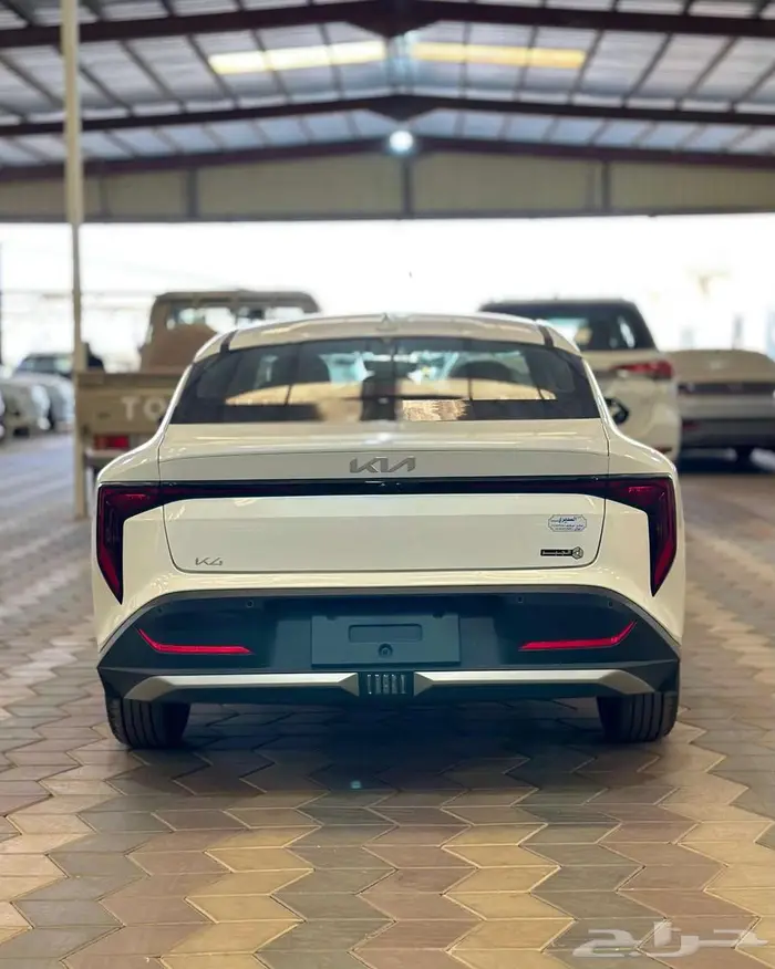 كيا 2026 K4 4