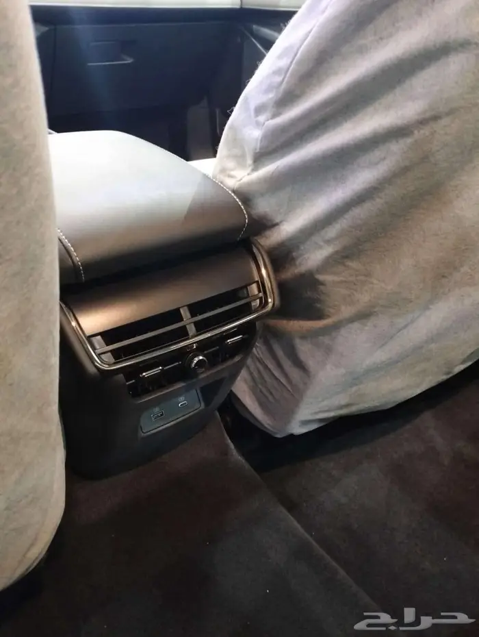 فورد تورس امبينتي (( مبيعات المعارض والجملة)) 7