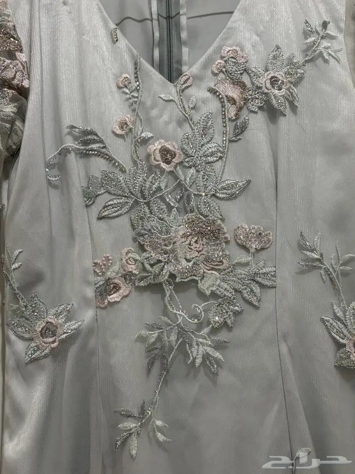 فساتين للبيع 4