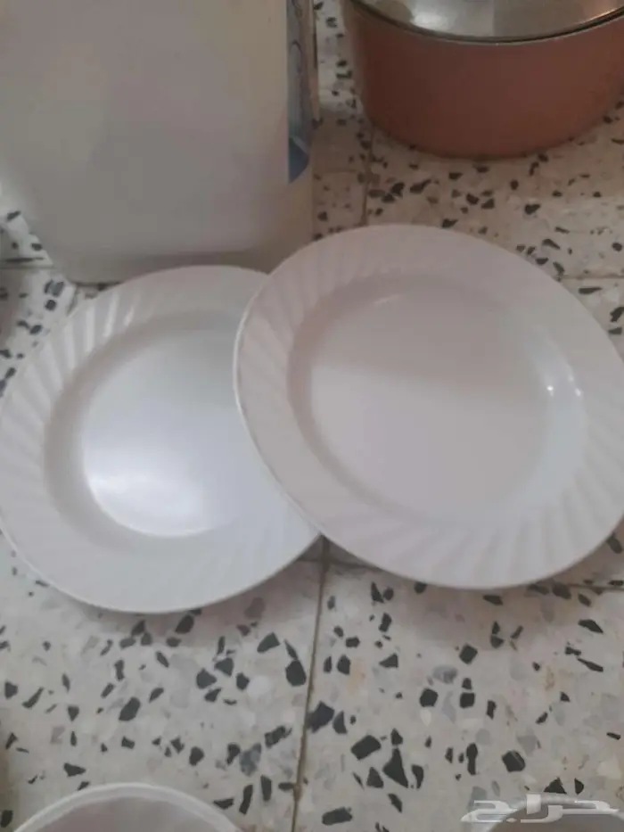 مجلس وادوات مطبخ كامل للبيع الباحه شهبه 24