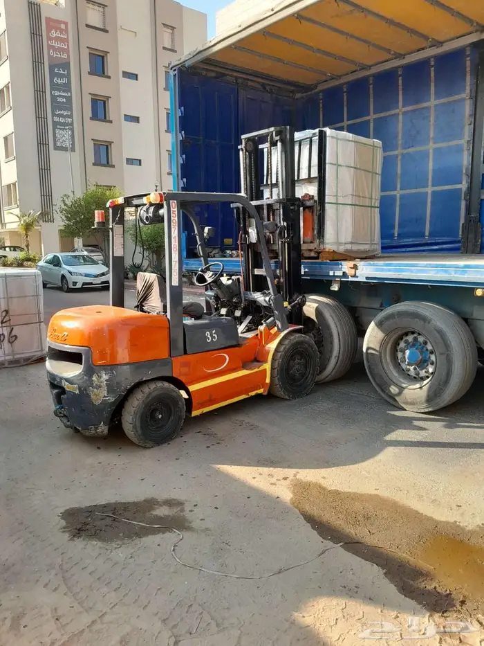 رافعة شوكية فوركلفت للايجار جده 0