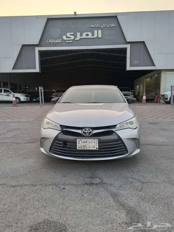 تويوتا كامري 2017 0