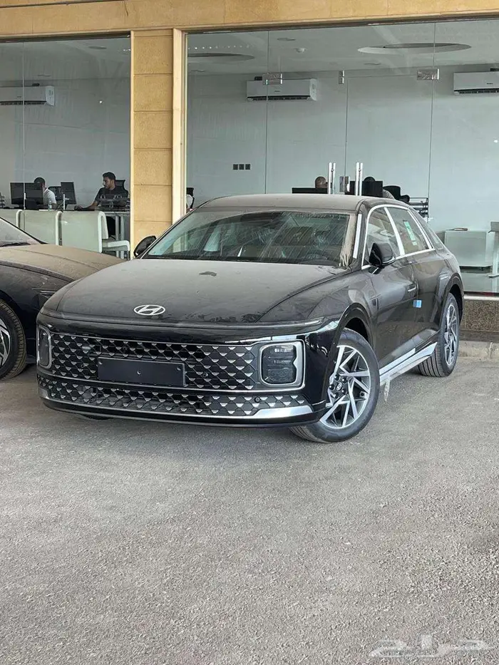 هيونداي ازيرا كلاسيك خليجي 2026 متوفر لدى الحسن 2