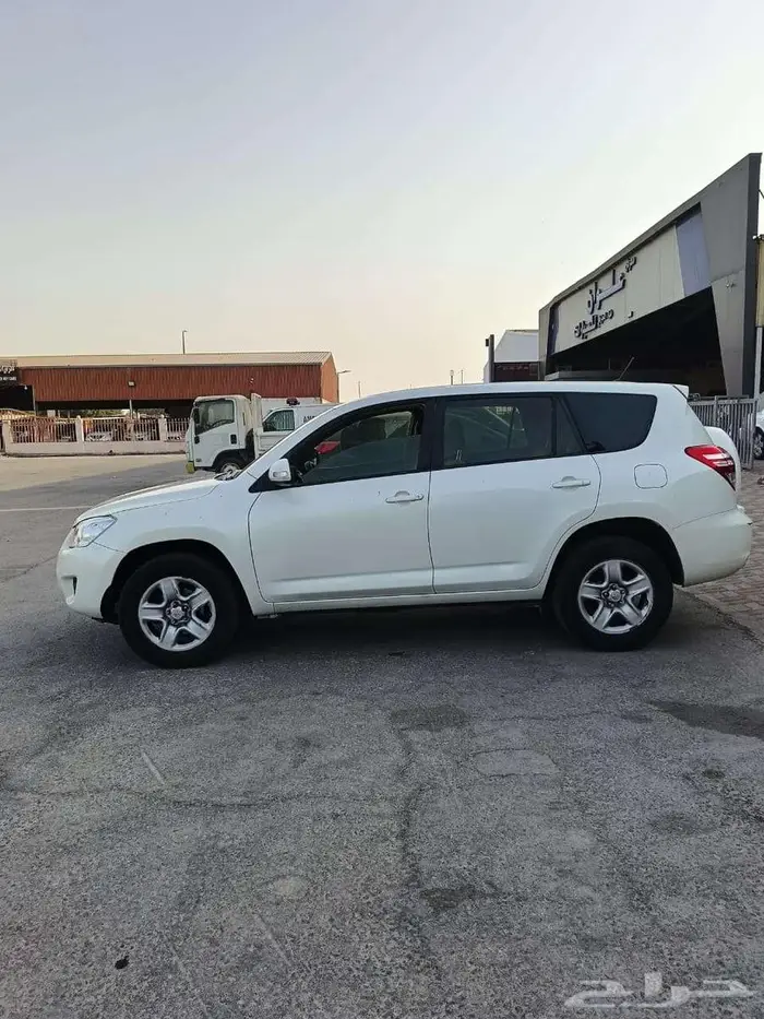 تويوتا راف فور 2012 3