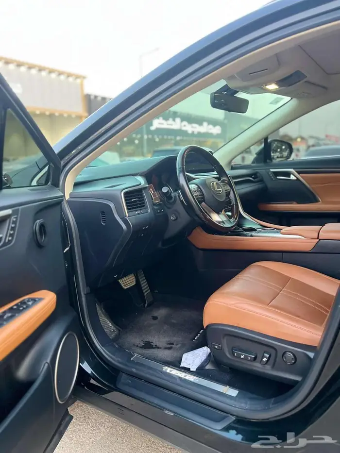 لكزس RX450 موديل 2022 - معرض خلف للسيارات 9