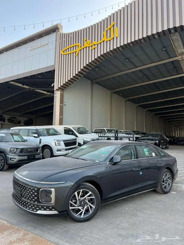 ازيرا كلاسيك 2026 رمادي كاش - اقساط 1