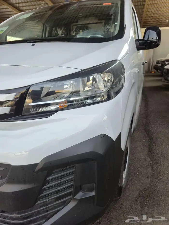 بيجو اكسبيرت بضاعة اوتوماتيك ديزل 2025 جاهزة للشغل الثقيل 3