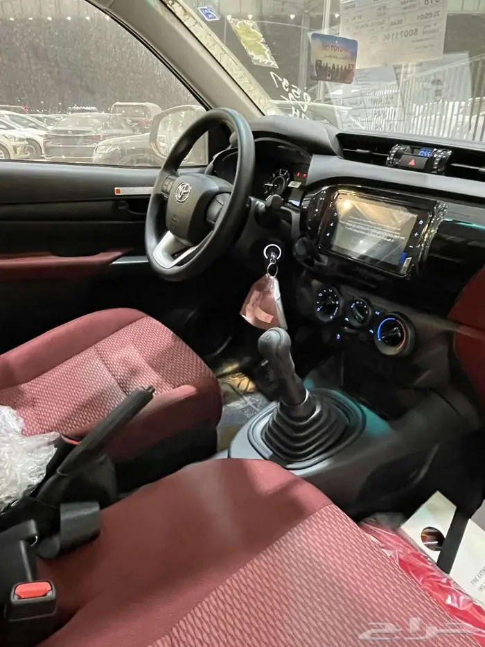 هايلوكس غمارة GL ديزل 2025 للتقسيط 8