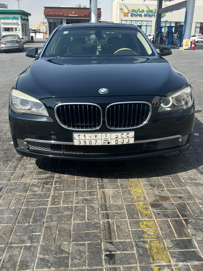 بي ام دبليو نظيفه جدا 3