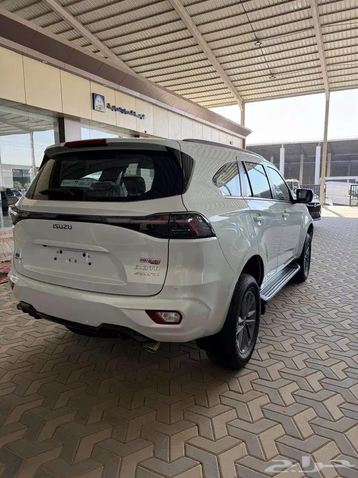 ايسوزو MUX فل 2025 9