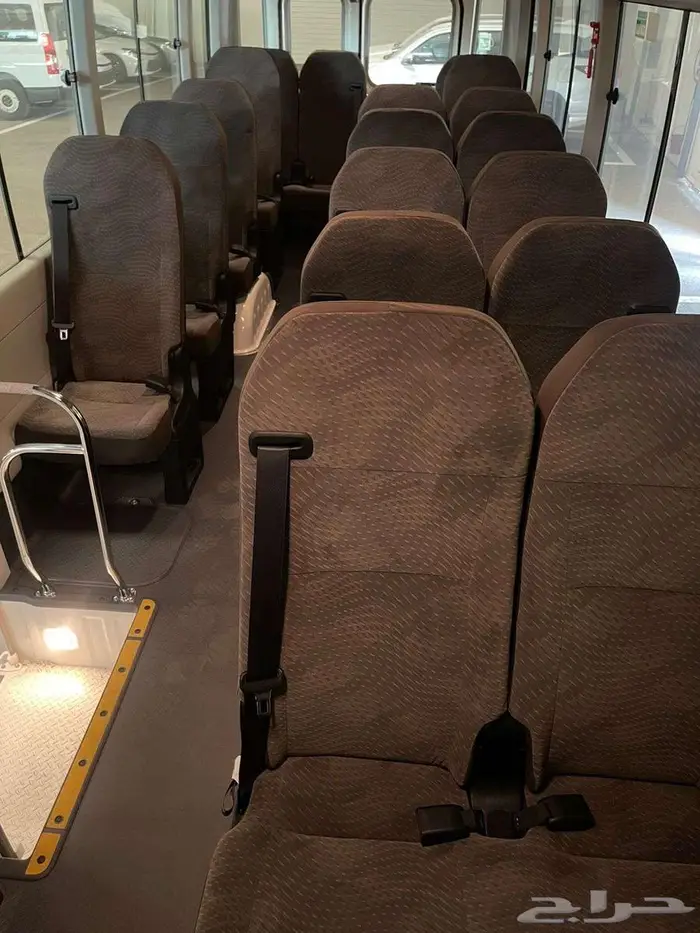 تويوتا كوستر ديزل 2.8 اوتوماتيك 2025 10