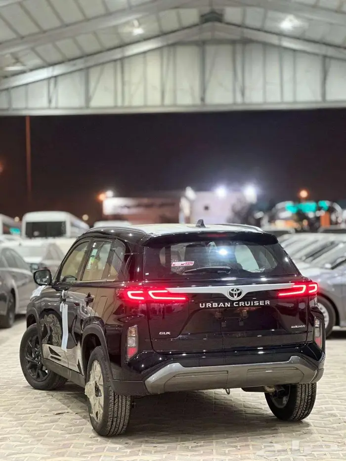 تويوتا اوربان كروز فل كامل 2026 4