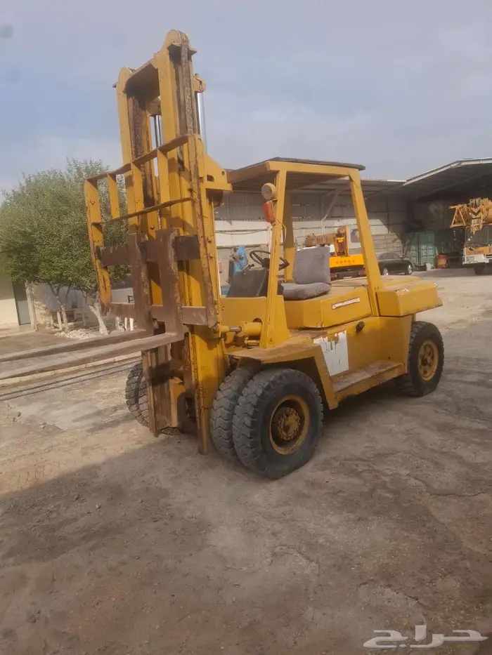 للبيع رافعة شوكية 6 طن ميتسوبيشي 3