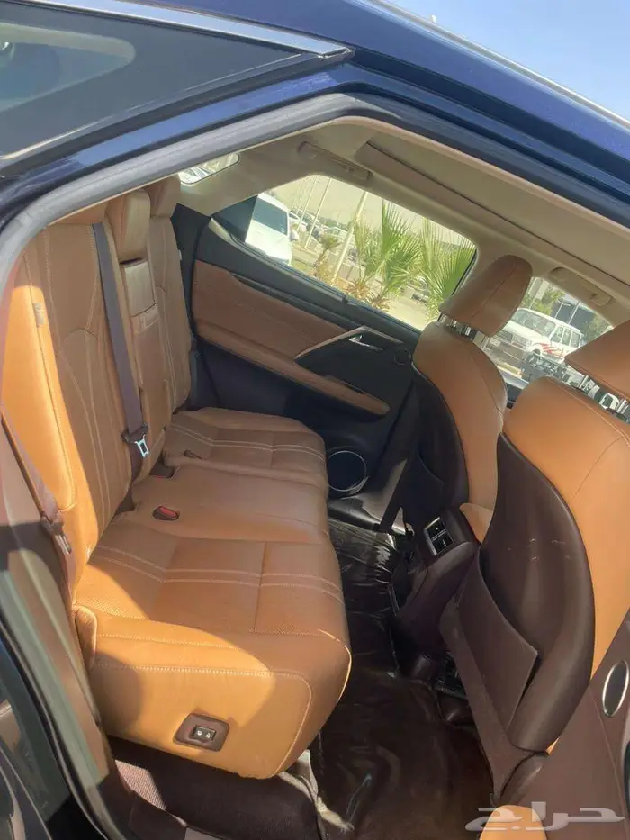 لكزس R-X350 فل كامل 2017 20