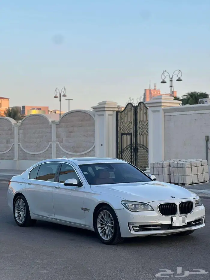 بي ام دبليو 2013 كاش او دفعات او استبدال 740 li 2