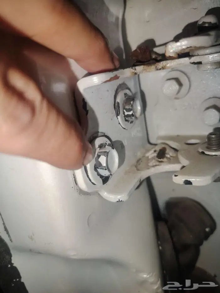 فحص سيارات لمنهم خارج المدينه 245 تقييم ولله الحمد والمنة 11