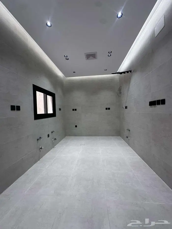 شقة 4 غرف بحي النعيم جديدة جاهزة للسكن أفراغ فوري للبيع 9