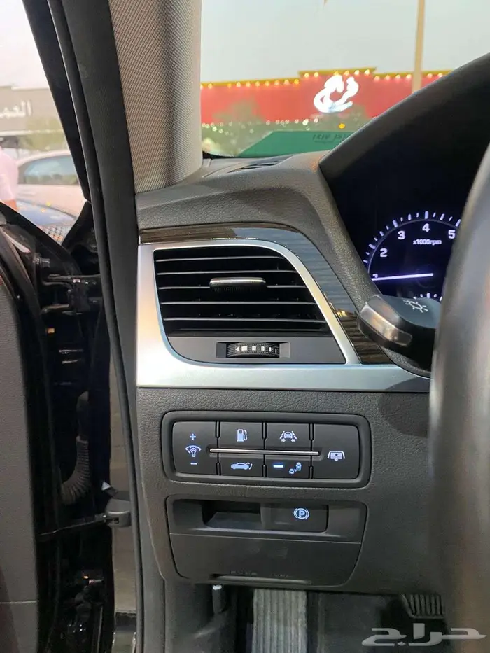 تم البيع جينسس مستورد بنزين موديل 2020 ردار نقاط عمياء 18