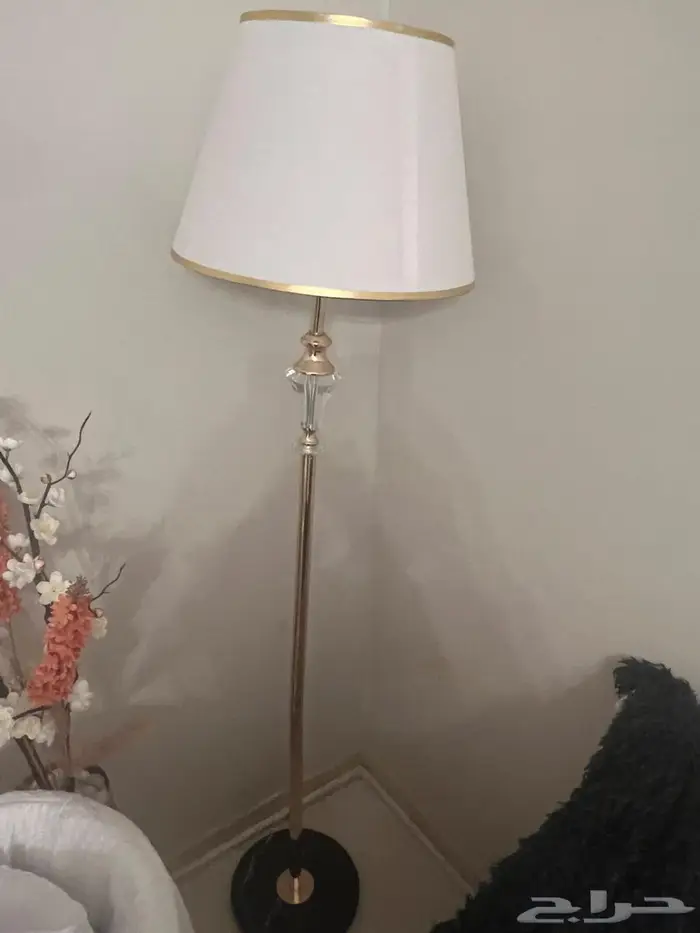 ابجورة شبه جديدة 0