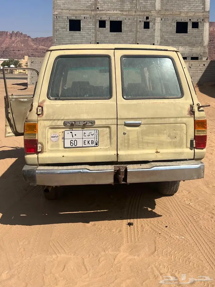 جيب 84 للبيع مكينه وقير شرط 1