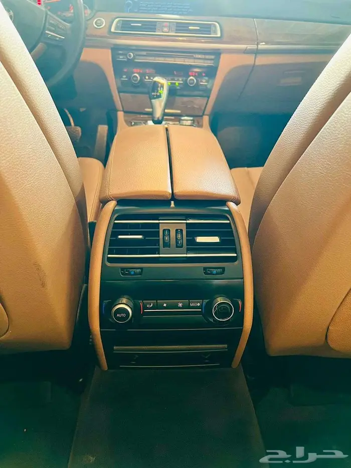 عرض خاص-bmw740 الفئة السابعة 2012-(كاش) 25