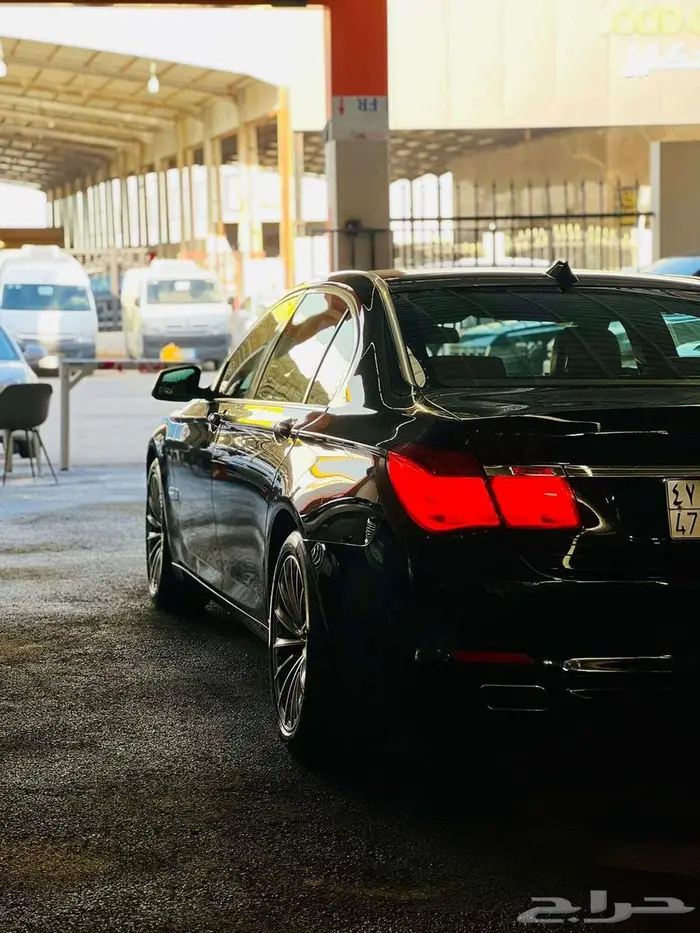 عرض خاص-bmw740 الفئة السابعة 2012-(كاش) 4
