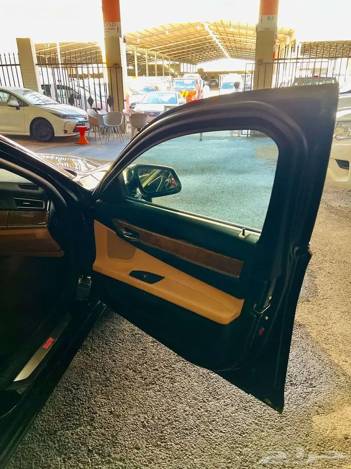 عرض خاص-bmw740 الفئة السابعة 2012-(كاش) 6