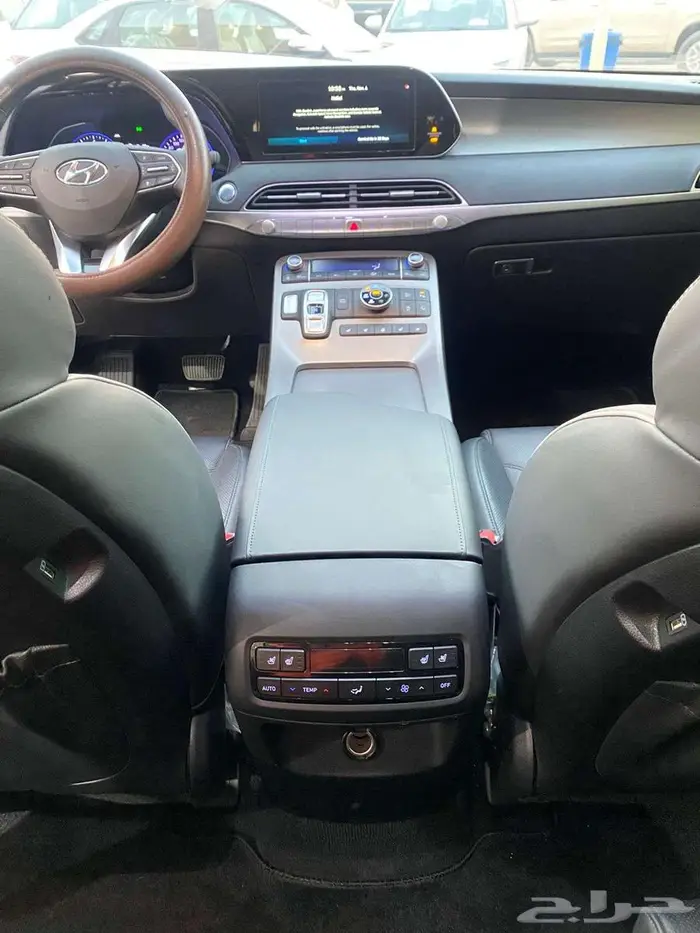 هيونداي باليسيد 2021 بنزين 6 سلندر 3800 سي سي فتحتين بالسقف 18